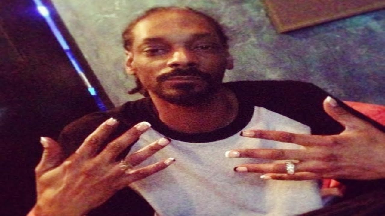 Snoop Nails Blank Meme Template
