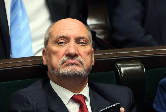 macierewicz challenge Blank Meme Template