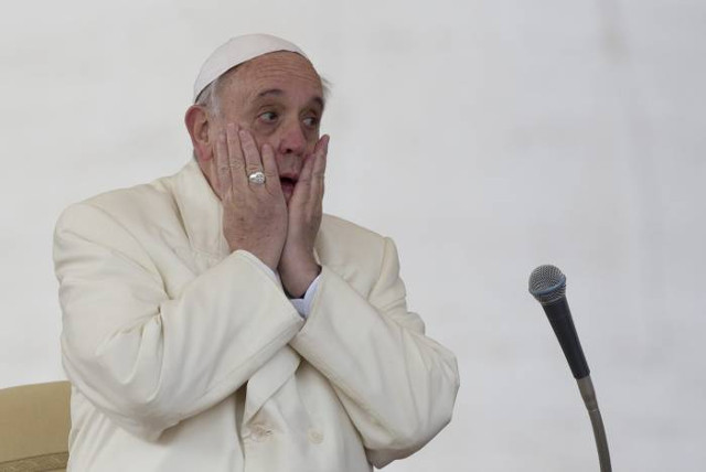 Papa Francisco Blank Meme Template