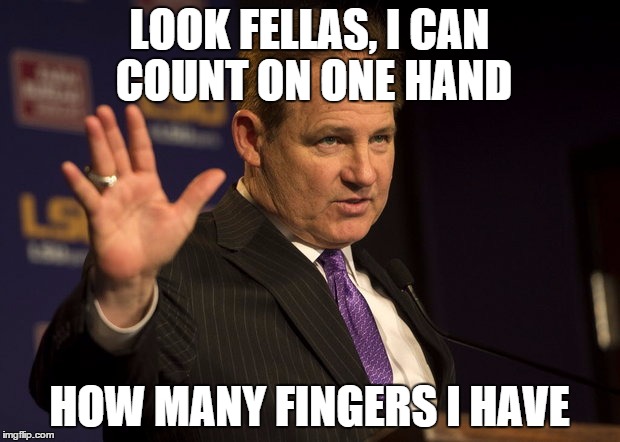 les miles fingers | LOOK FELLAS, I CAN COUNT ON ONE HAND HOW MANY FINGERS I HAVE | image tagged in les miles | made w/ Imgflip meme maker