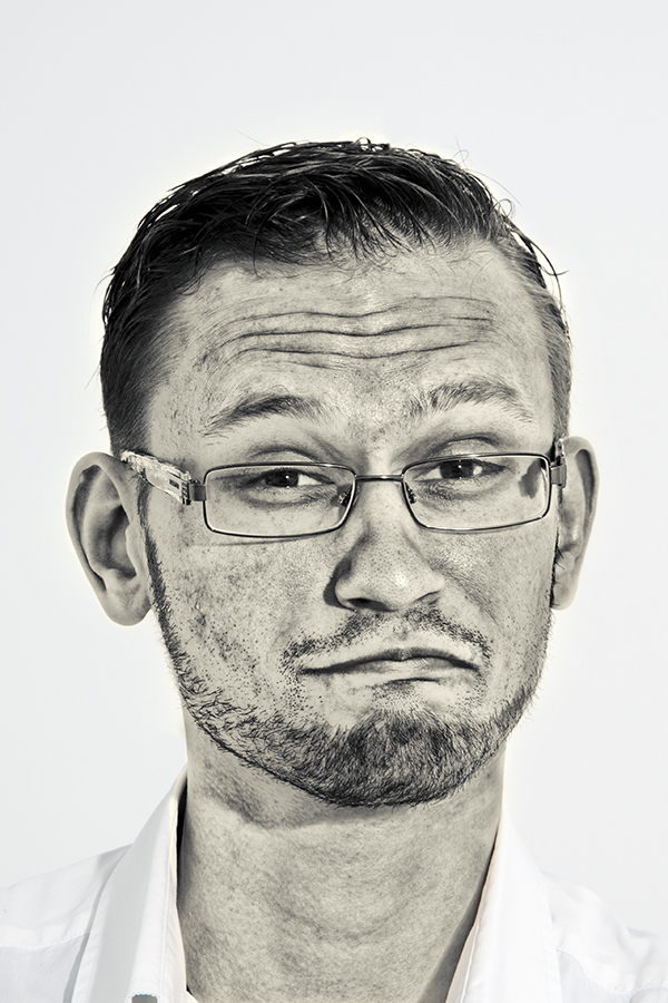 High Quality MEMI Blank Meme Template