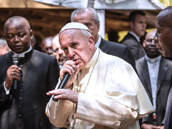 Rapper Pope Blank Meme Template
