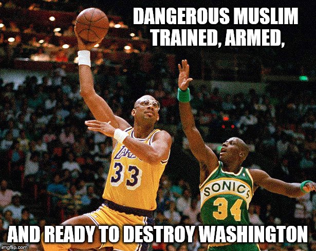 Dangerous Muslim | DANGEROUS MUSLIM TRAINED, ARMED, AND READY TO DESTROY WASHINGTON | image tagged in muslim,trump | made w/ Imgflip meme maker