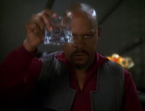 Sisko Star trek Blank Meme Template