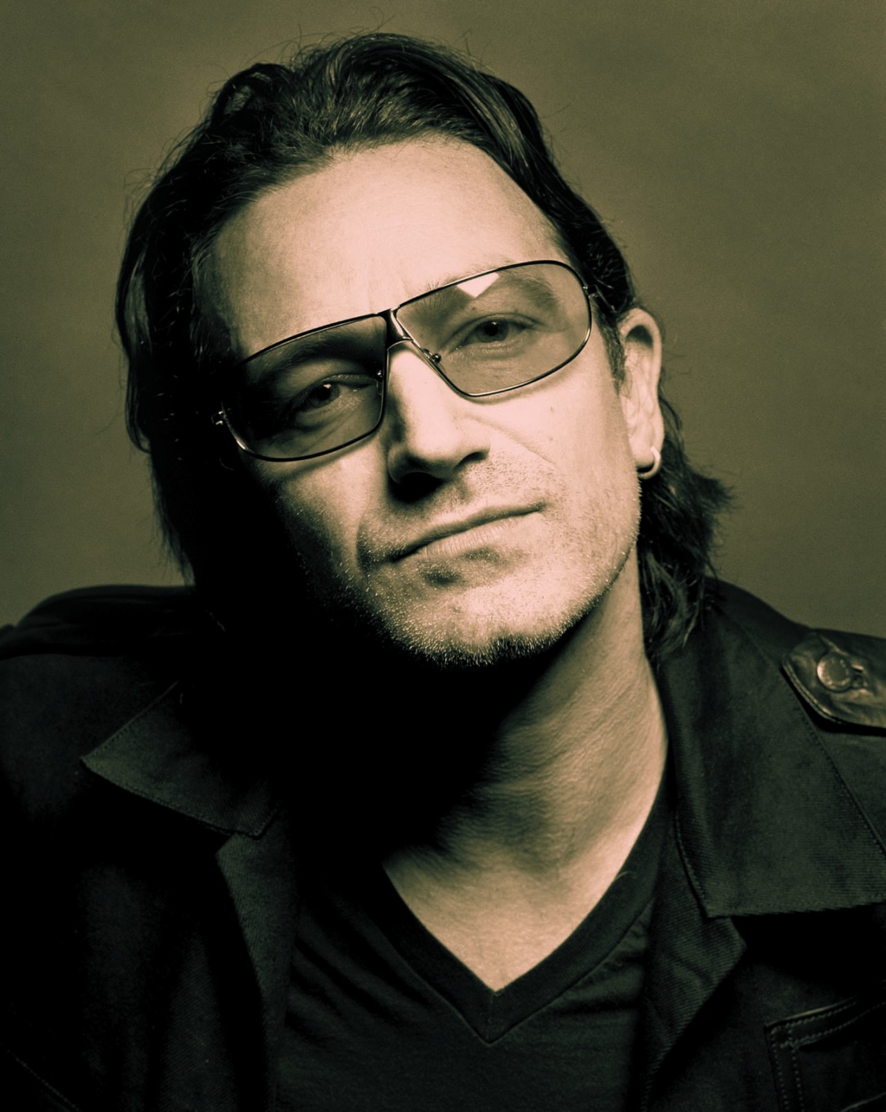 Bono approves Blank Meme Template