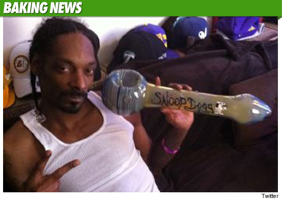 Snoop Dogg Blank Meme Template